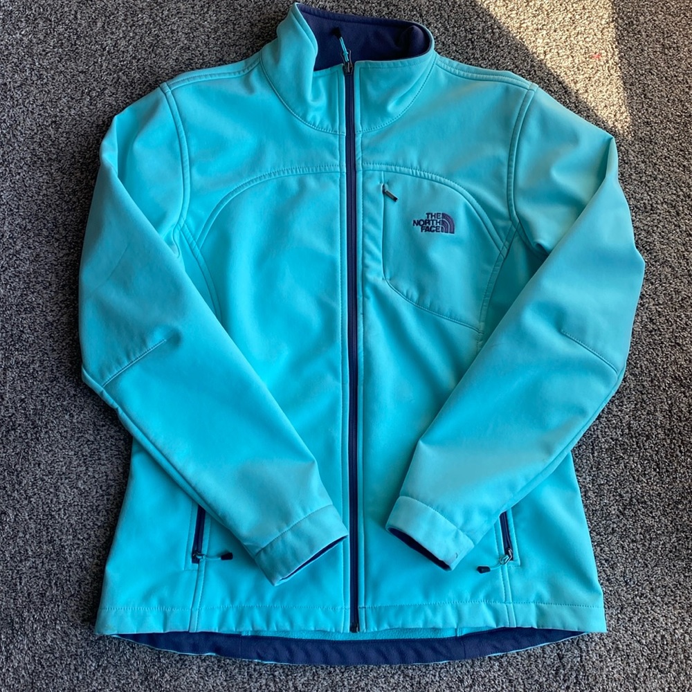 The North Face Women’s Apex Bionic Large